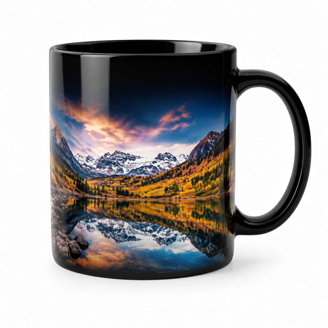 Tazza in ceramica 330 ml nera con paesaggio montano - manico ergonomico